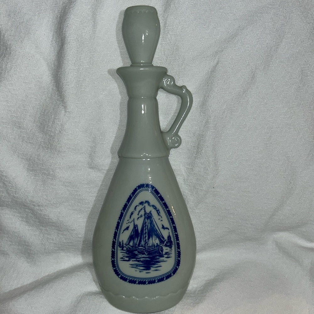 Vintage 1963 Jim Beam whiskey Decanter Blue Sailboat Ship Molded Windmill